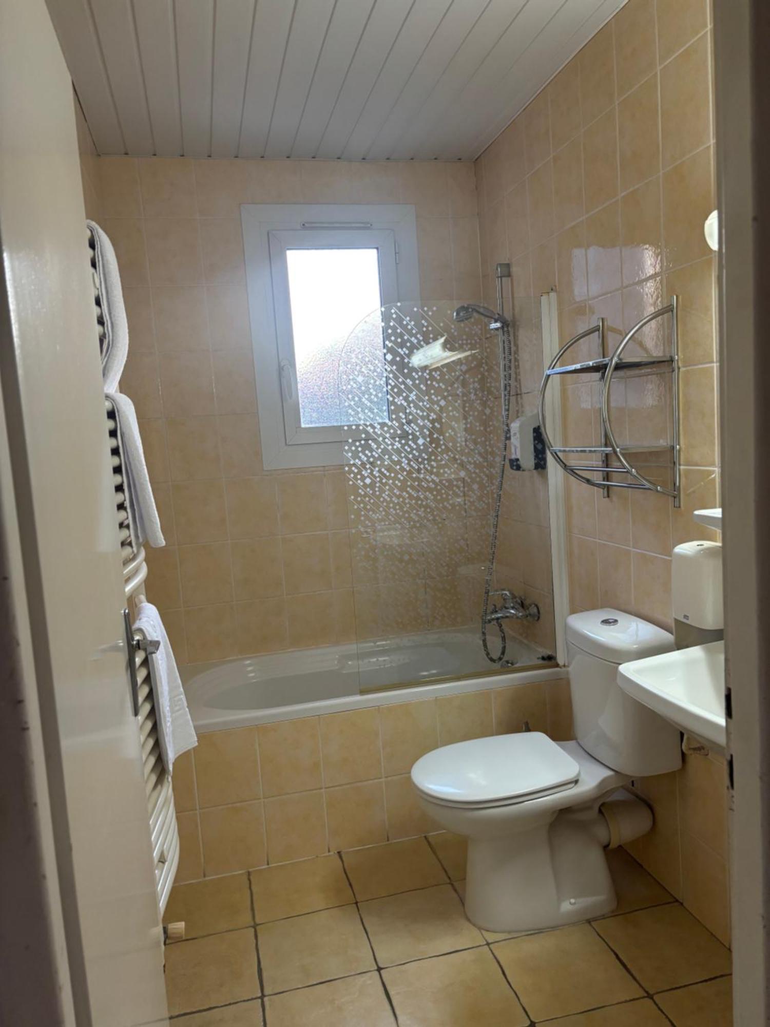 Auberge De Costaroche البيتفيل المظهر الخارجي الصورة