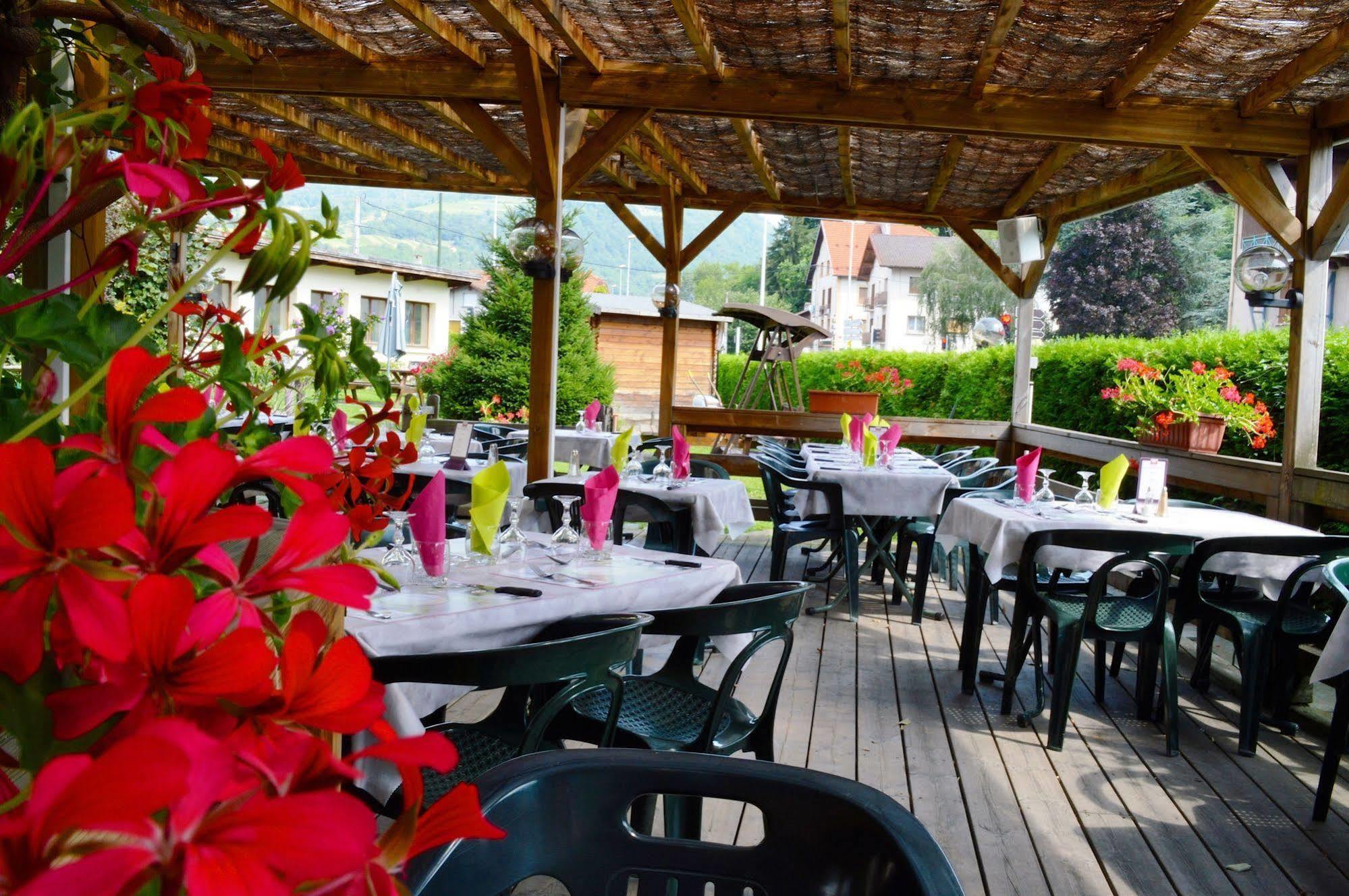 Auberge De Costaroche البيتفيل المظهر الخارجي الصورة
