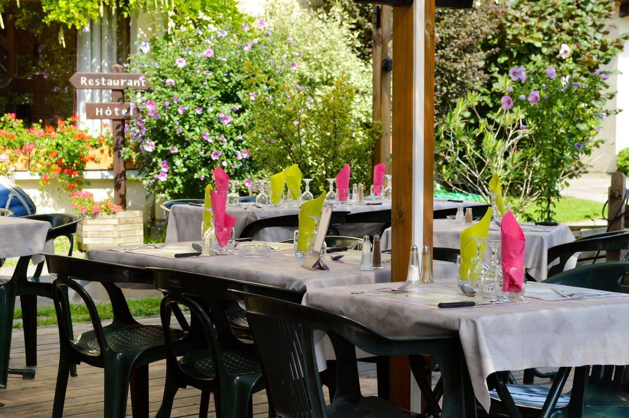 Auberge De Costaroche البيتفيل المظهر الخارجي الصورة