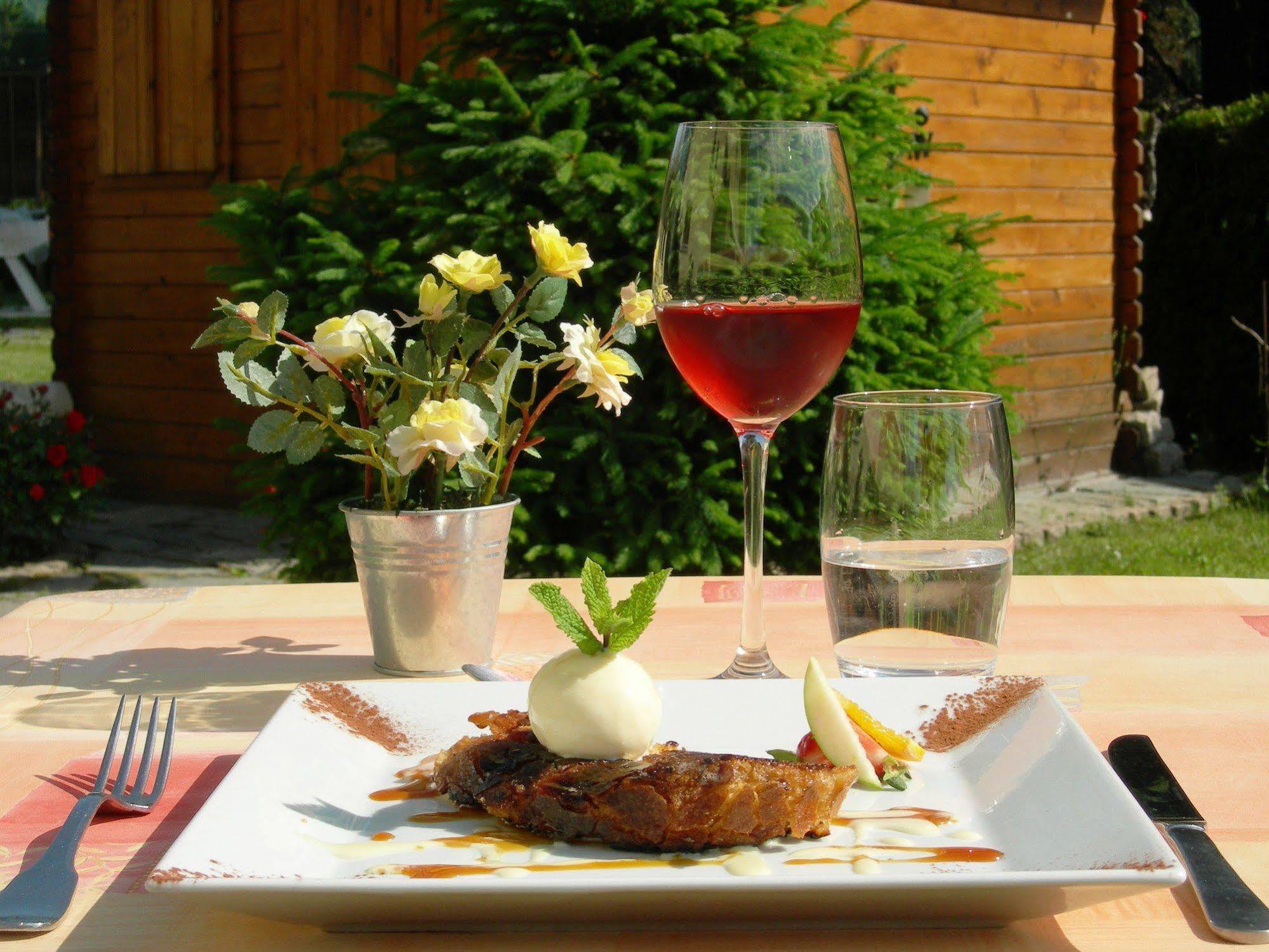 Auberge De Costaroche البيتفيل المظهر الخارجي الصورة